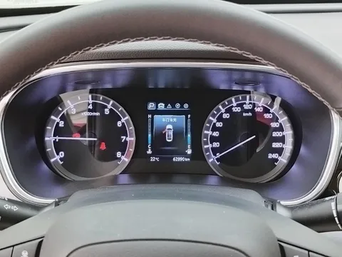 Changan Raeton CC