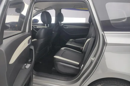 Baojun 360