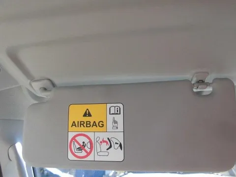 Mitsubishi Minicab Van