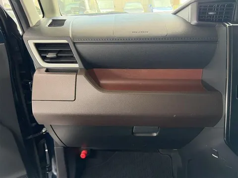 Toyota Tank