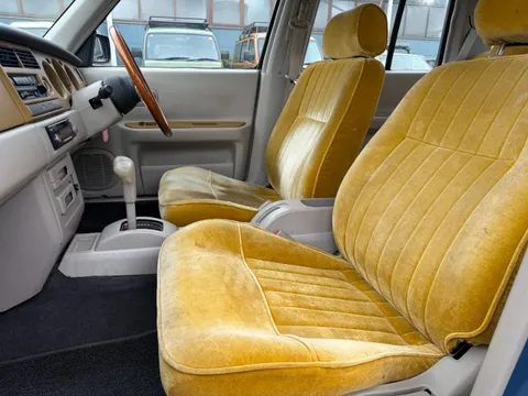 Nissan Rasheen