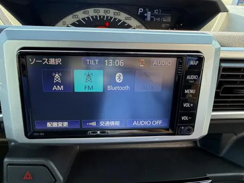 Toyota Pixis Mega