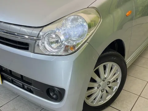 Daihatsu Mira Custom