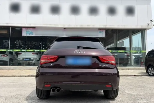 Audi A1