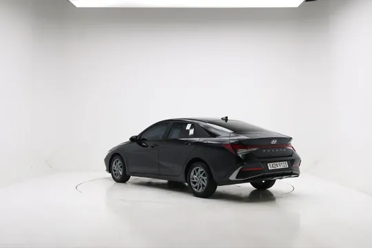 Hyundai Elantra (Avante)