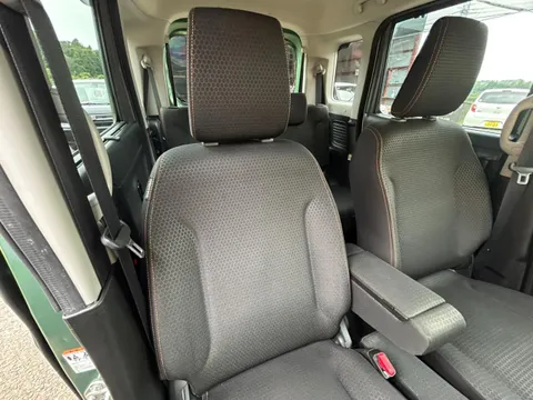 Suzuki Spacia Gear