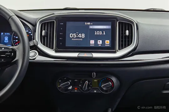 Kia KX1