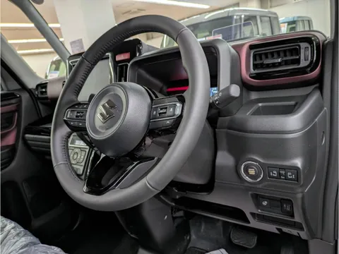Suzuki Spacia Custom