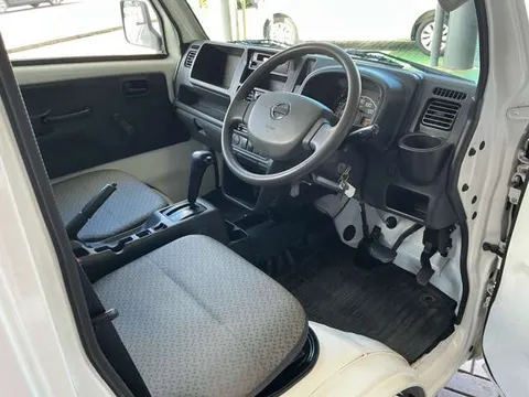 Nissan Clipper Truck