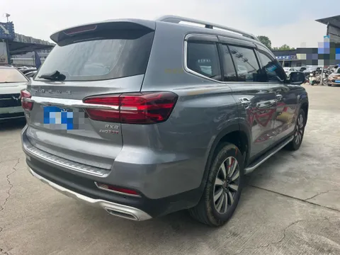 Roewe RX8