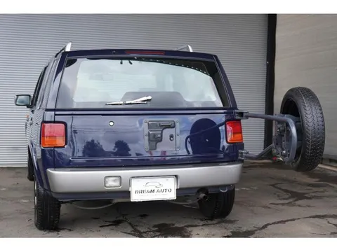 Nissan Rasheen