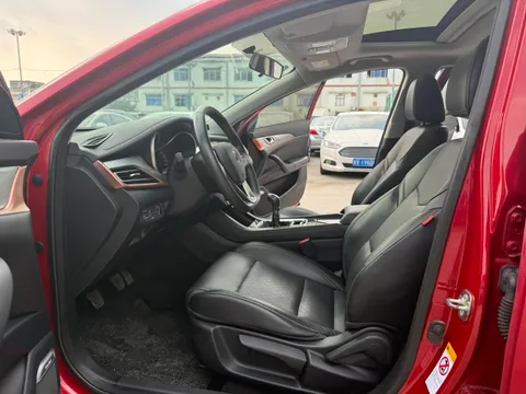Changan Eado XT