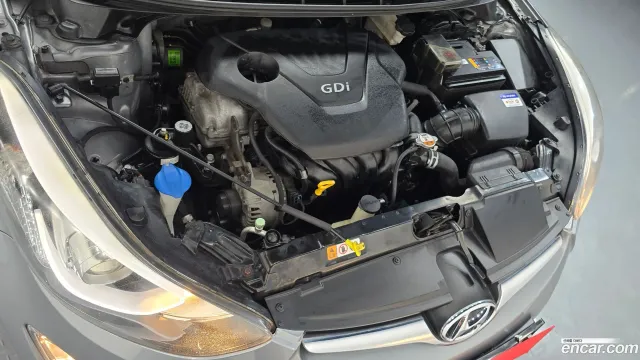 Hyundai Elantra (Avante)