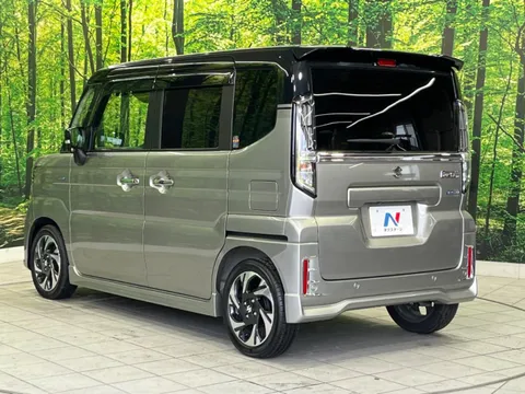 Suzuki Spacia Custom