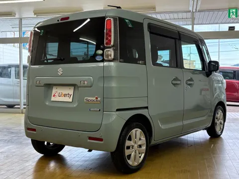 Suzuki Spacia