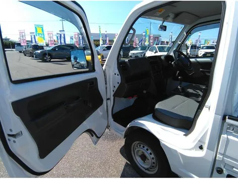 Suzuki Carry Track