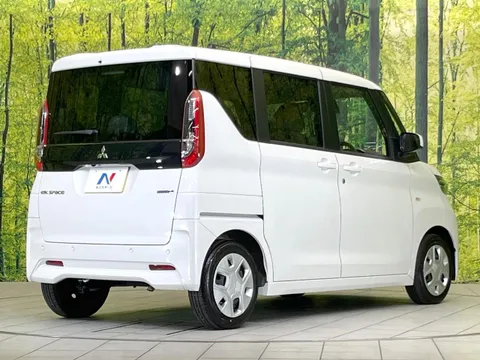 Mitsubishi eK Space