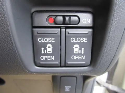 Honda N-BOX+