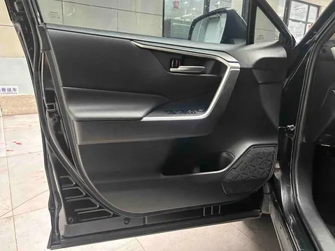 Toyota Wildlander