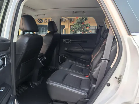 Geely Haoyue