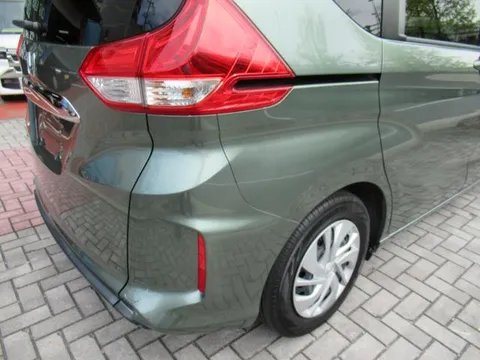 Honda Freed Plus