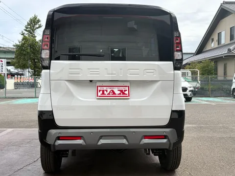 Mitsubishi Delica Mini