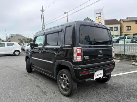 Mazda Flair Crossover