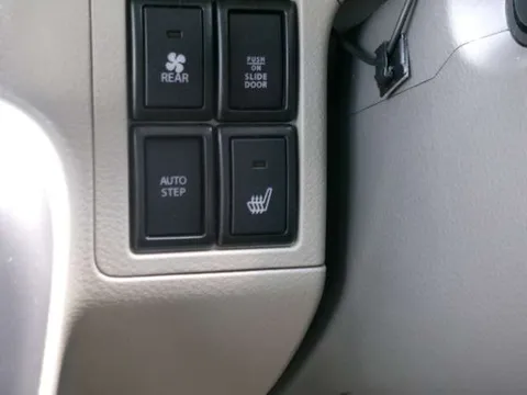Nissan Clipper Rio