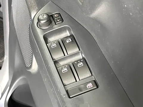 Toyota Pixis Mega
