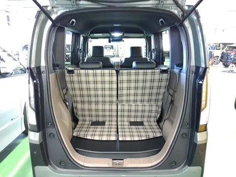 Honda N-BOX Joy
