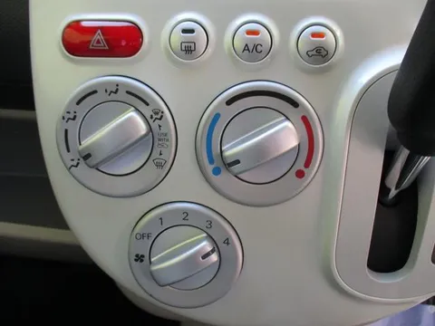 Nissan Otti