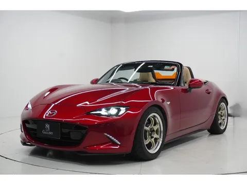 Mazda MX-5 (Roadster)