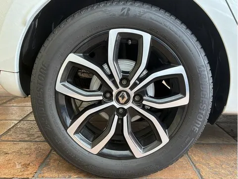 Renault Lutecia