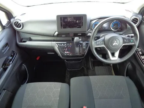 Mitsubishi eK X