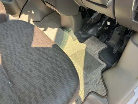Mitsubishi Minicab Van