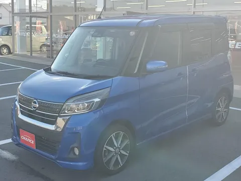 Nissan Dayz Roox