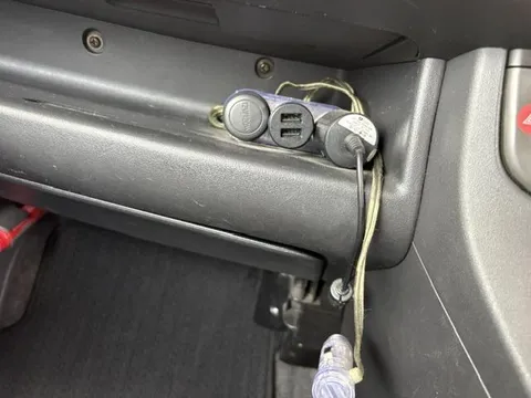 Subaru R1