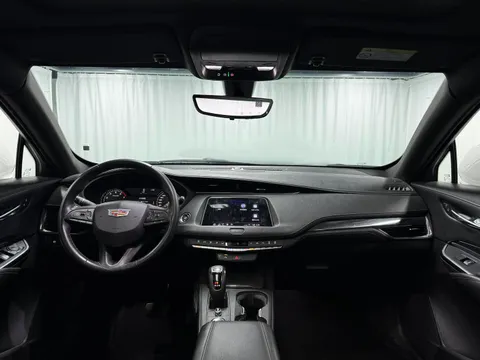 Cadillac XT4