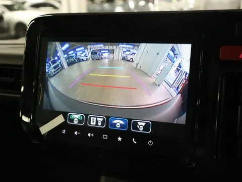 Suzuki Spacia Gear
