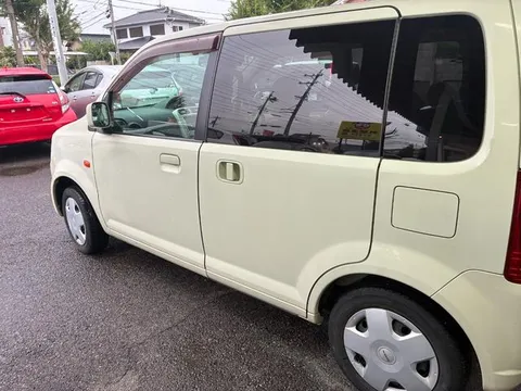 Nissan Otti