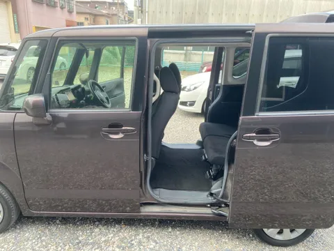 Honda N-BOX Plus Custom