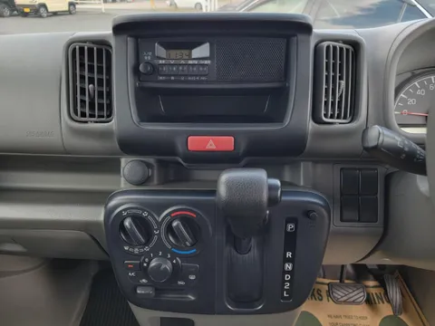 Nissan Clipper