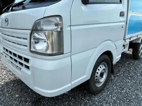 Mazda Scrum Truck