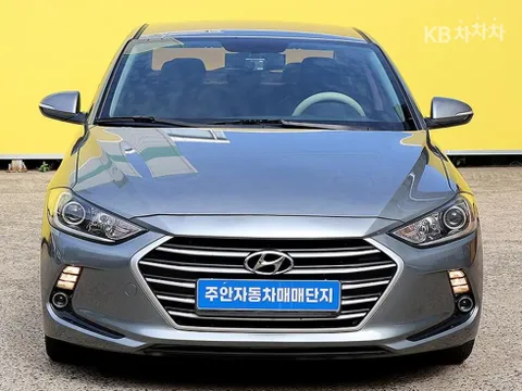 Hyundai Elantra (Avante)
