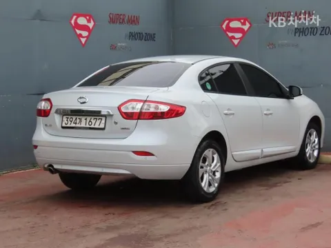 Renault SM3