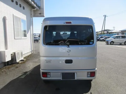 Nissan Clipper