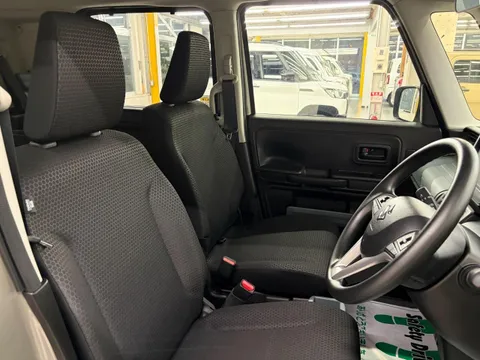 Suzuki Spacia Base
