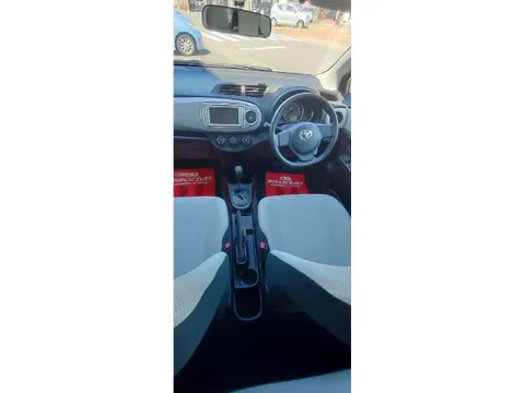 Toyota Yaris (Vitz)