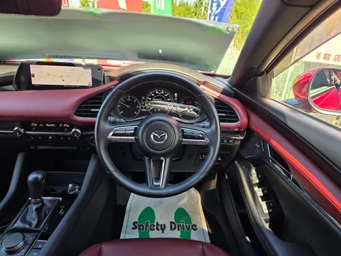 Mazda MAZDA3 Fastback