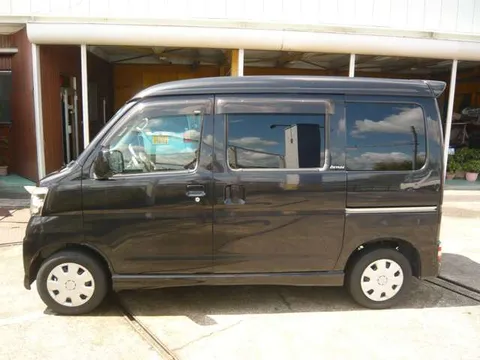 Daihatsu Atrai Wagon